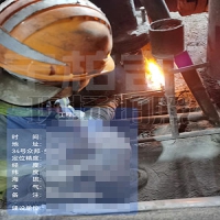 制作十字滑块